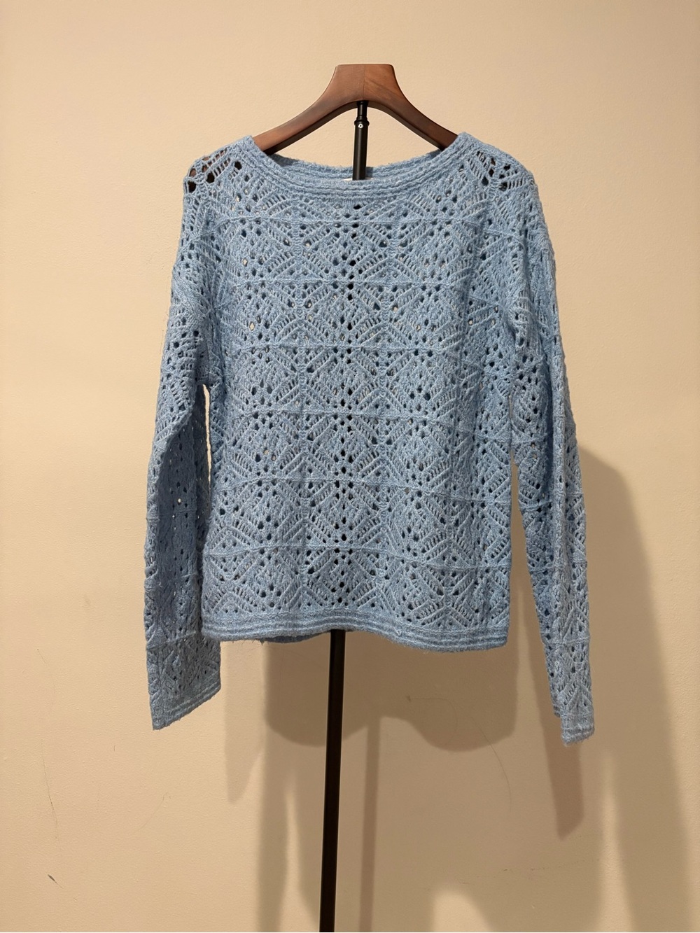 Universal Thread Powder Blue Openwork Crewneck Sweater M